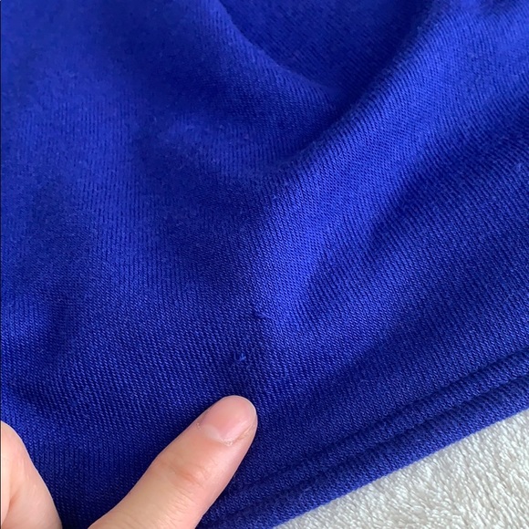 ALO YOGA EXTREME CROP HOODIE - Picture 13 of 13